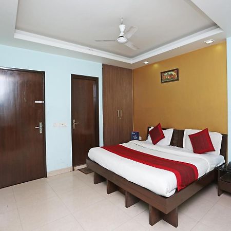 Oyo 6596 Hotel Flight Path Nowe Delhi Zewnętrze zdjęcie
